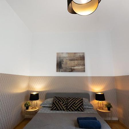 Clicktheflat Aleje Niepodleglosci Center Apart Rooms Varşova Dış mekan fotoğraf