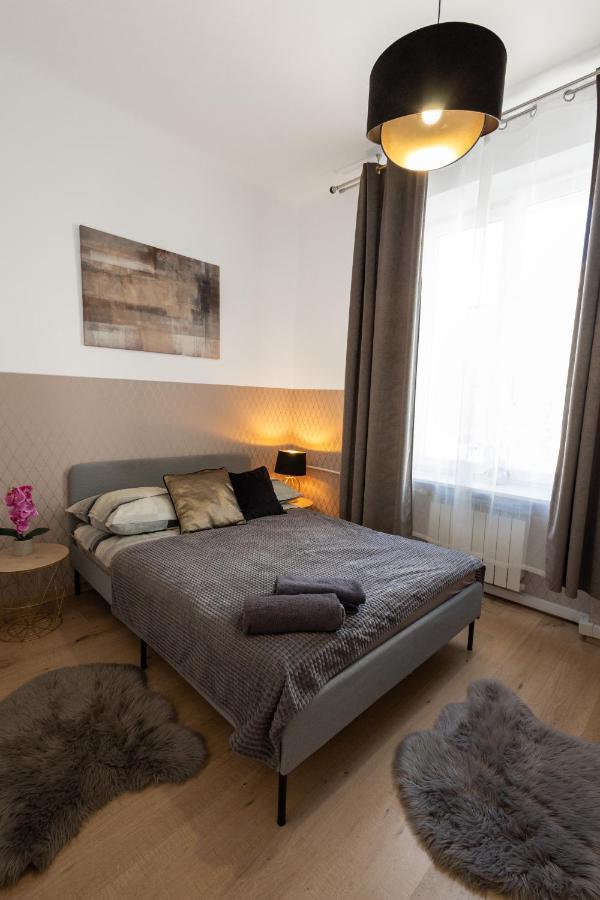 Clicktheflat Aleje Niepodleglosci Center Apart Rooms Varşova Dış mekan fotoğraf