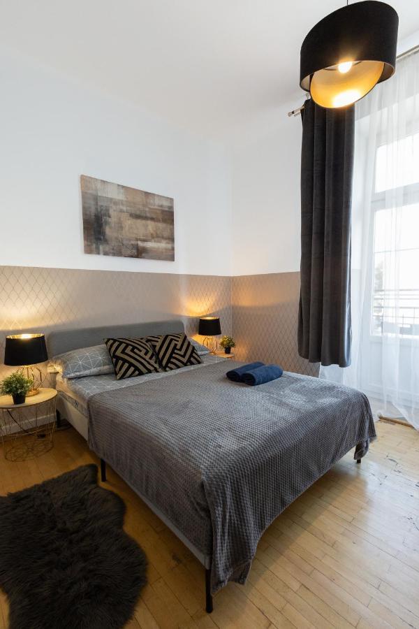 Clicktheflat Aleje Niepodleglosci Center Apart Rooms Varşova Dış mekan fotoğraf