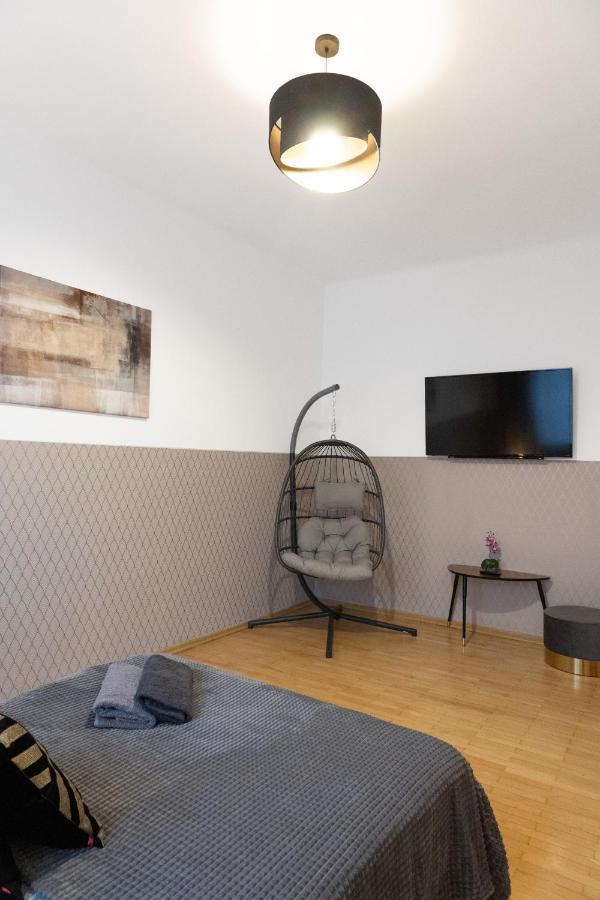 Clicktheflat Aleje Niepodleglosci Center Apart Rooms Varşova Dış mekan fotoğraf