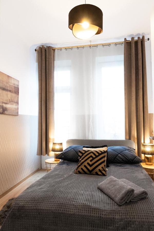 Clicktheflat Aleje Niepodleglosci Center Apart Rooms Varşova Dış mekan fotoğraf